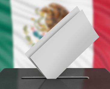 860x520 02 Jul Hartos de estar hartos, los mexicanos se aferran a López Obrador