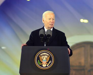 Warsaw, Poland. 21 February 2023. USA President Joe Biden at the Warsaw Royal Castle Gardens. The speech on the anniversary of the Russian invasion of Ukraine as part of his visit to Poland.