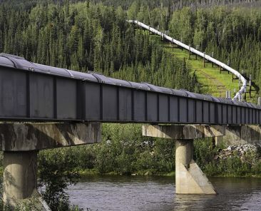 A view of the Alaska oil pipeline in the wilderness